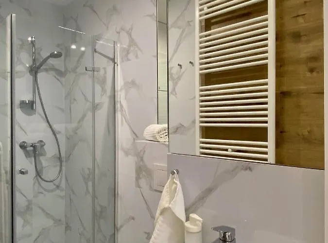 דירה Enes Legnicka Street A ורוצלב